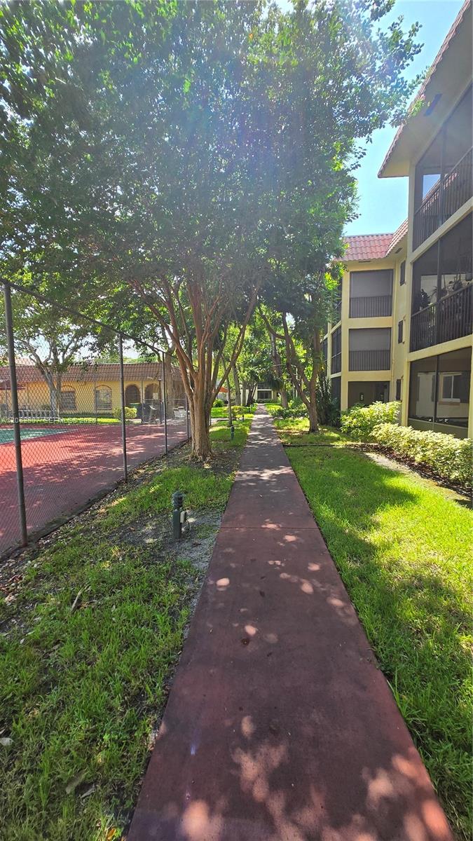 255 S Cypress Rd # 307