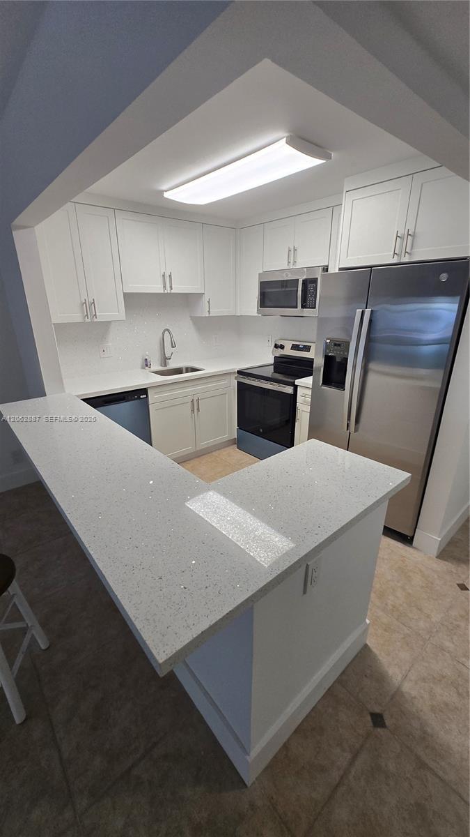255 S Cypress Rd # 307