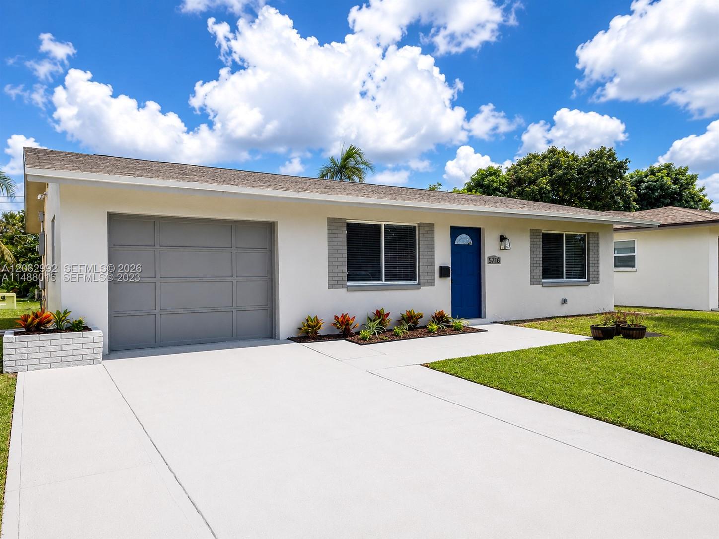 5716 NW 70th Ter
