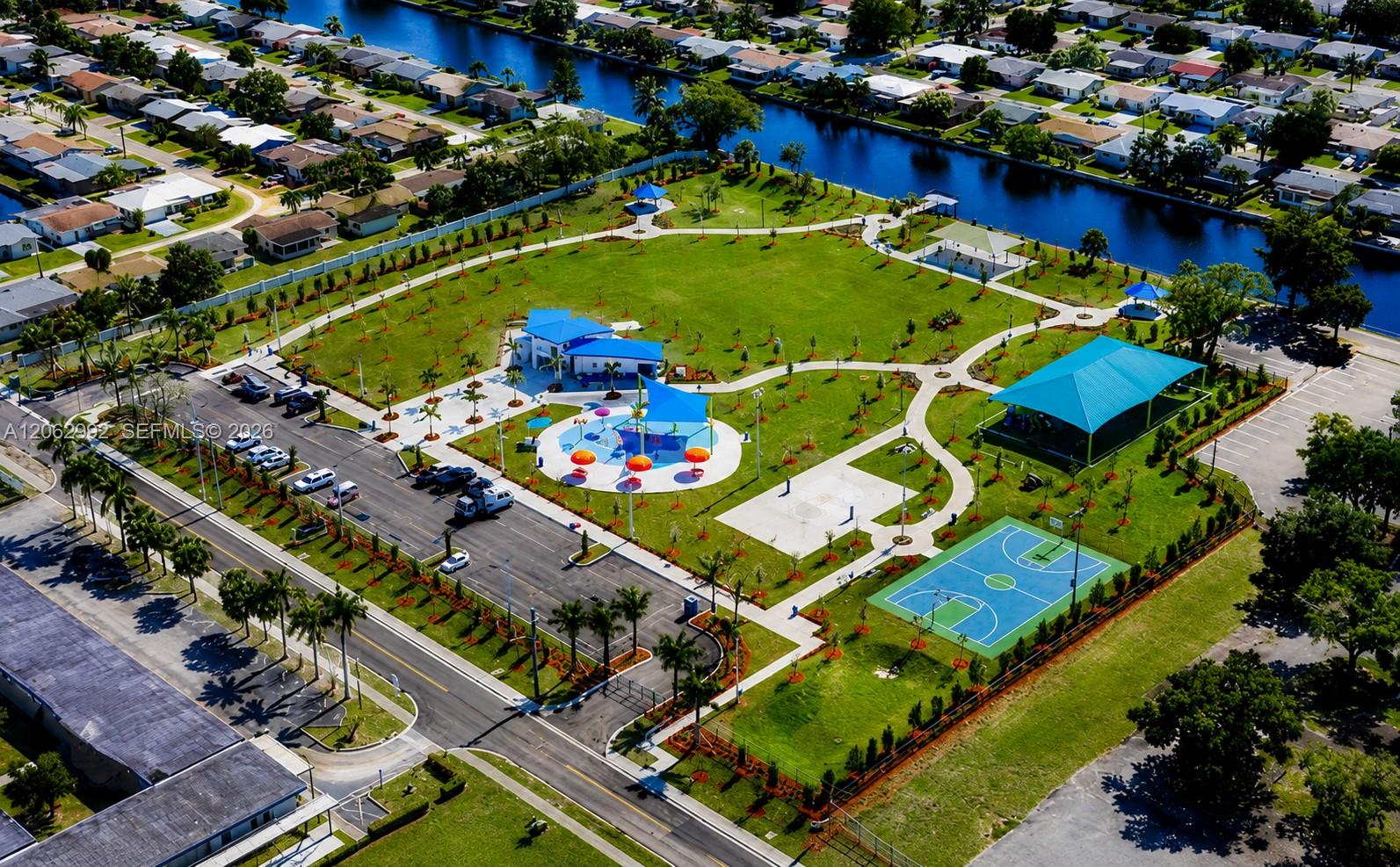5716 NW 70th Ter
