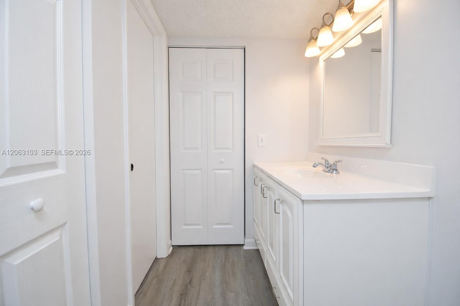 9933 Westview Dr # 413