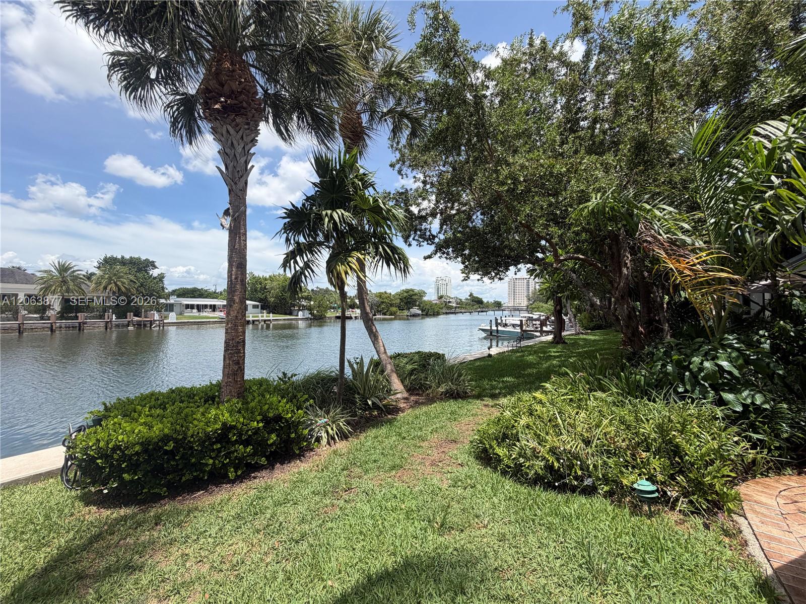 1595 S Ocean Ln # 182