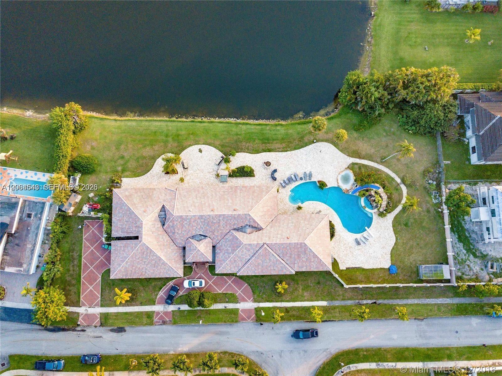 7248 NW 48th Ct