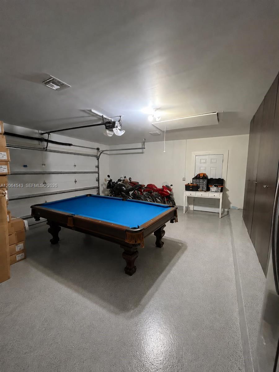 7248 NW 48th Ct