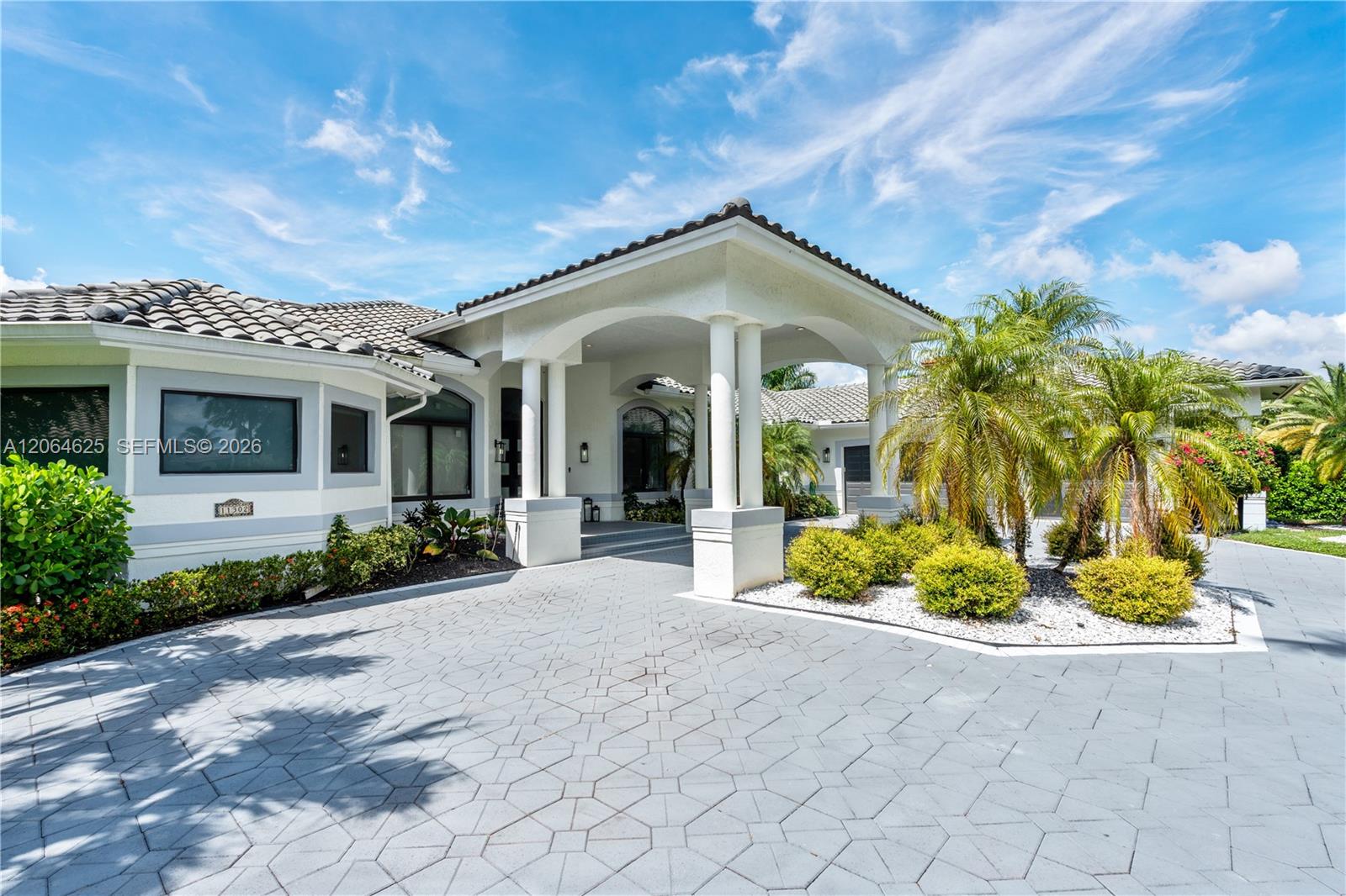 11302 NW 9th St
