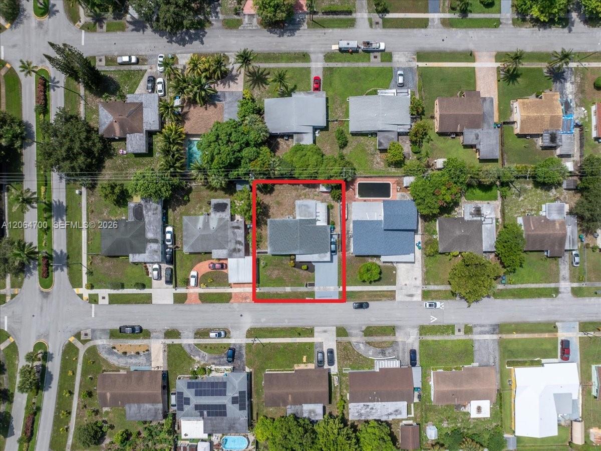 3820 NW 5th St