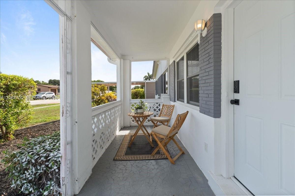 3820 NW 5th St