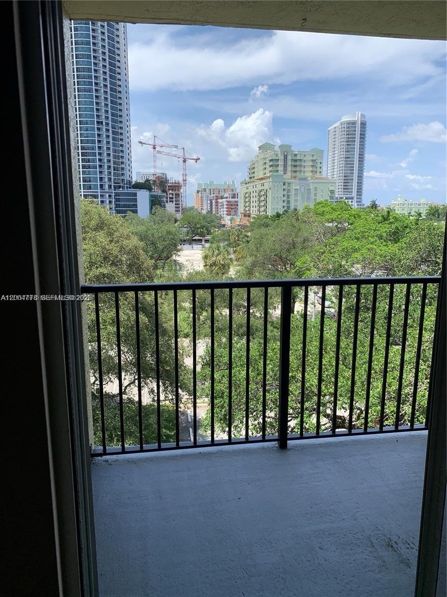 520 SE 5th Ave # 2409