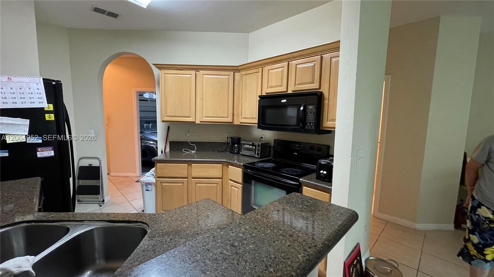 1015 Pipers Cay Dr