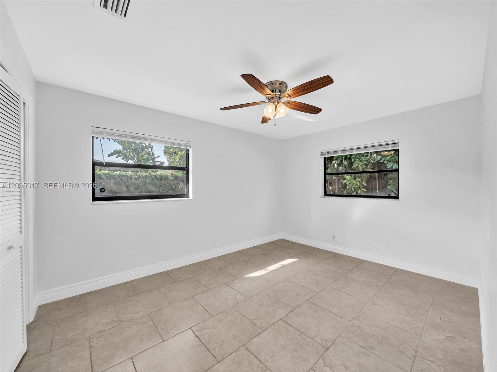 10251 NW 39th Ct