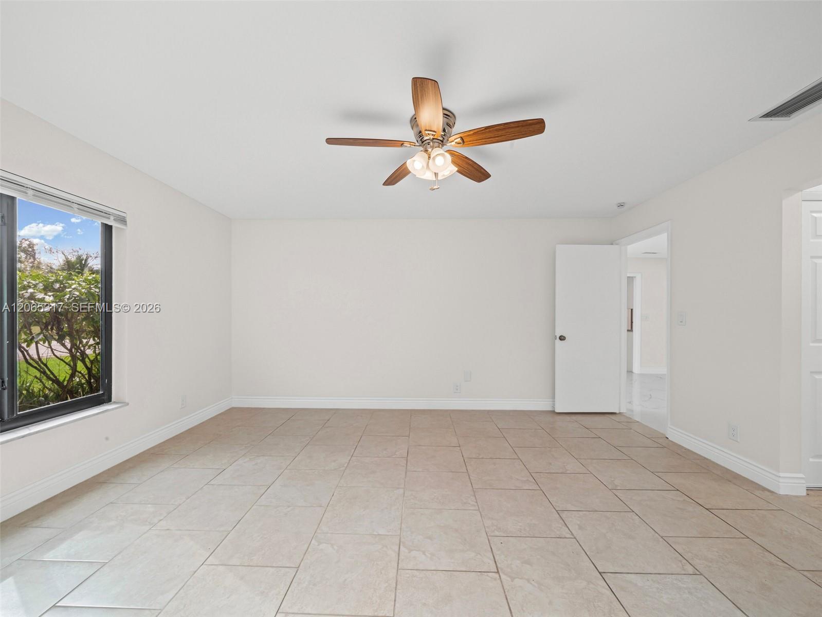 10251 NW 39th Ct