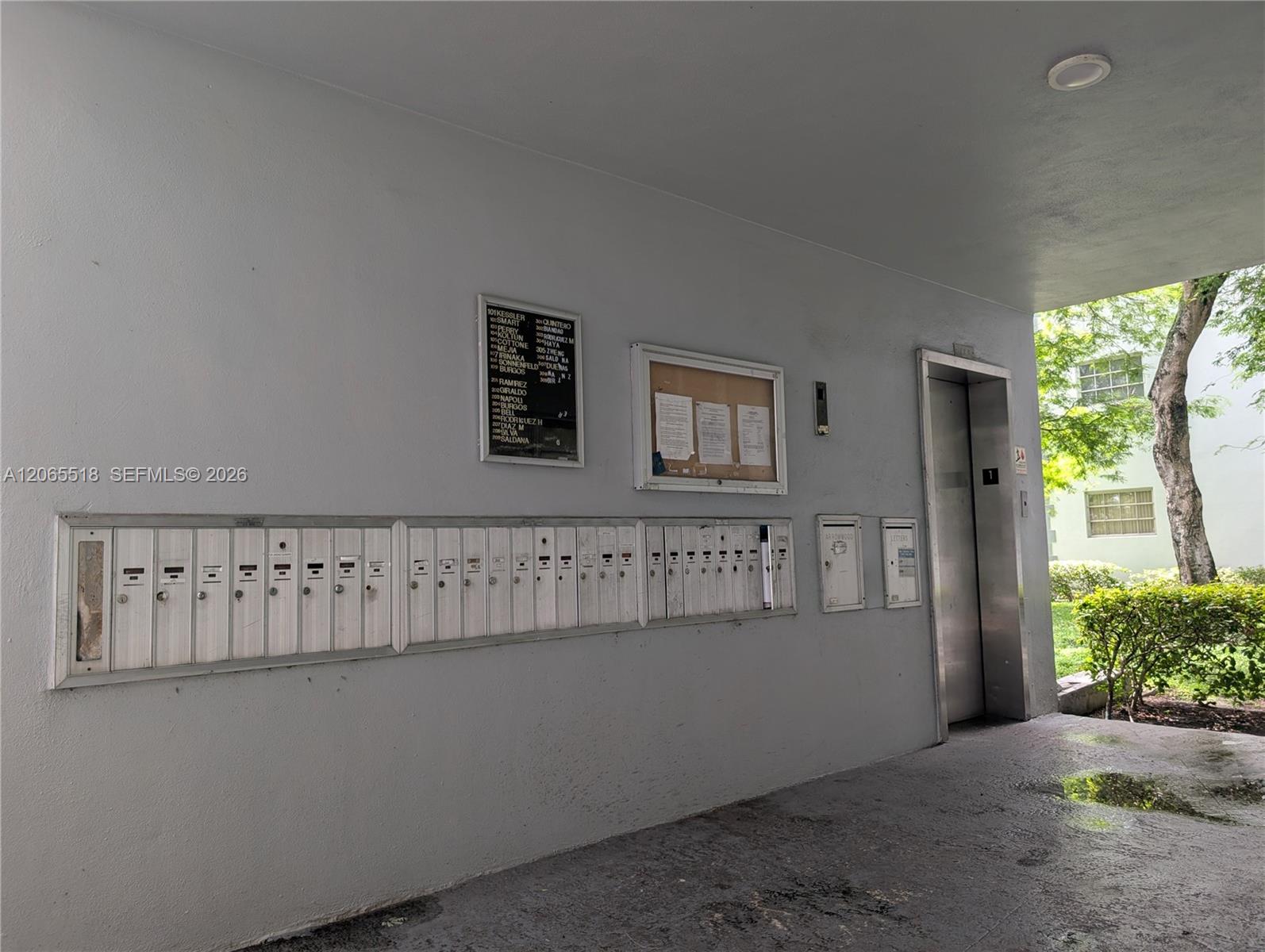 900 Tallwood Ave # 305