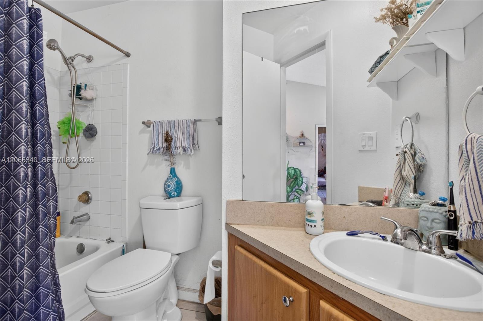 2445 SW 18th Ter # 807