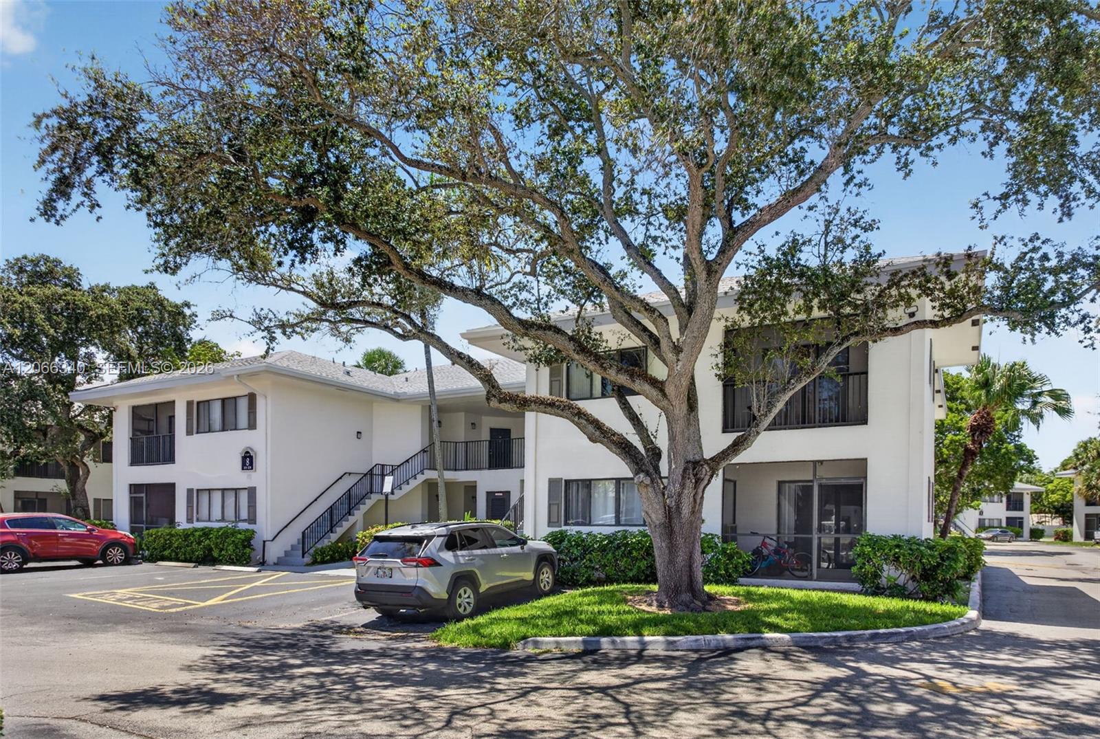 2445 SW 18th Ter # 807