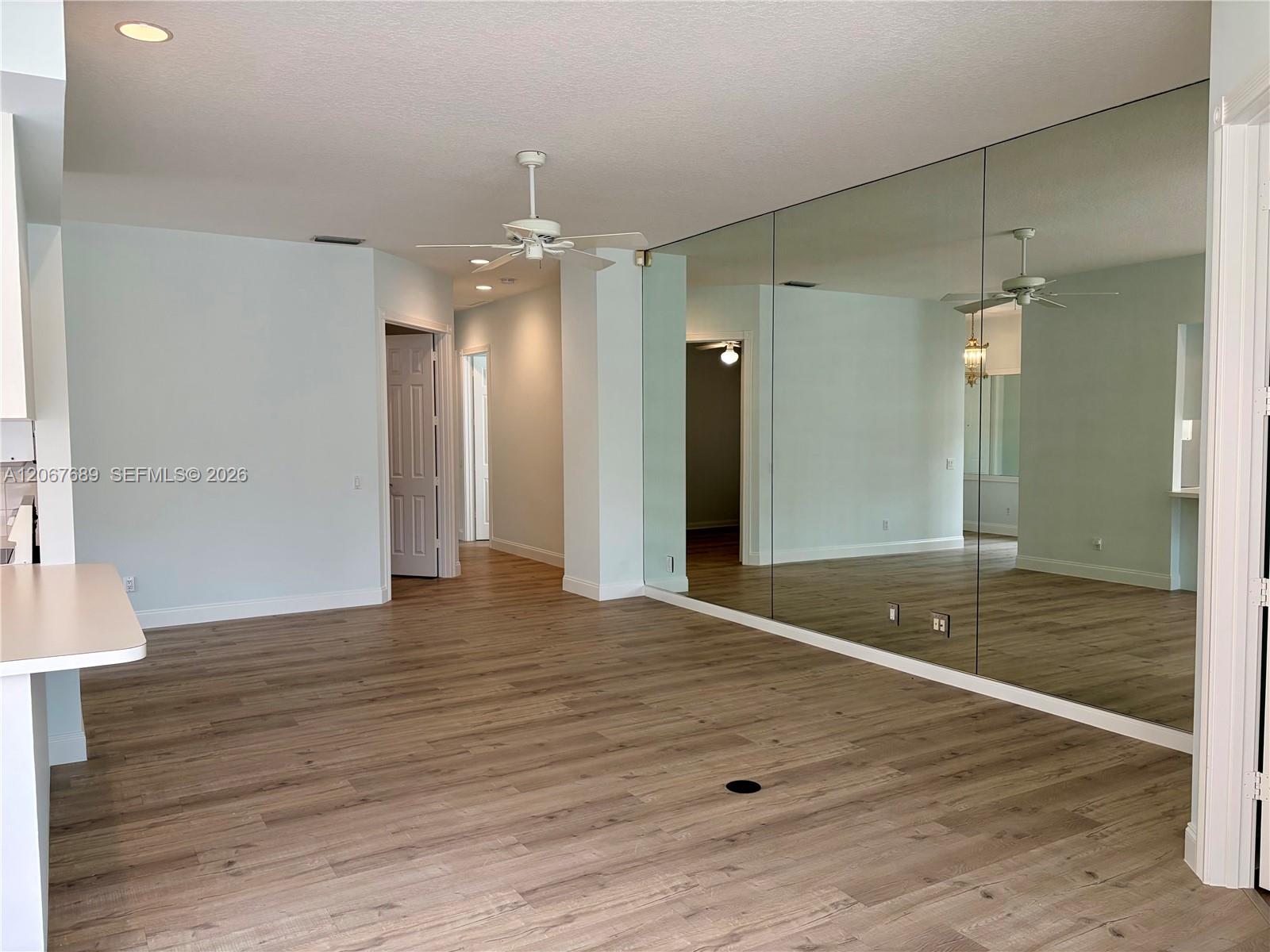 2786 James River Rd