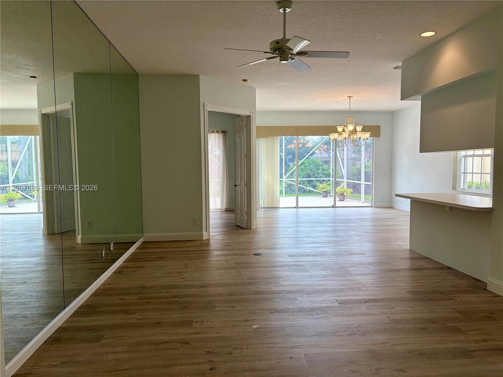 2786 James River Rd