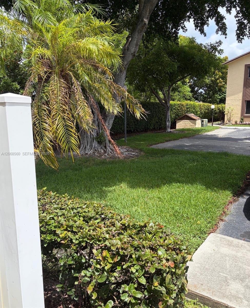 6623 Winfield Blvd # 4 Unit: 9-4