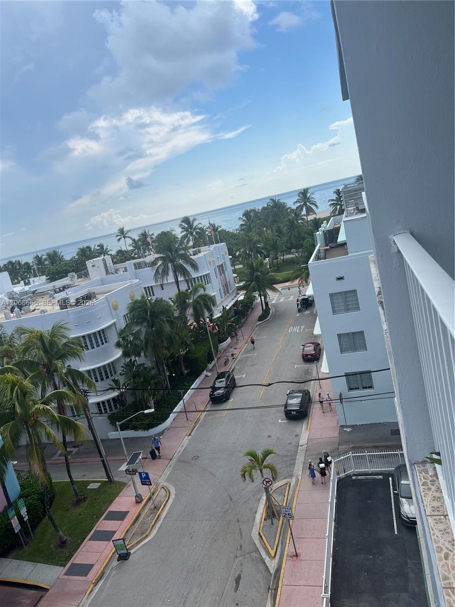 1255 Collins Ave # 705