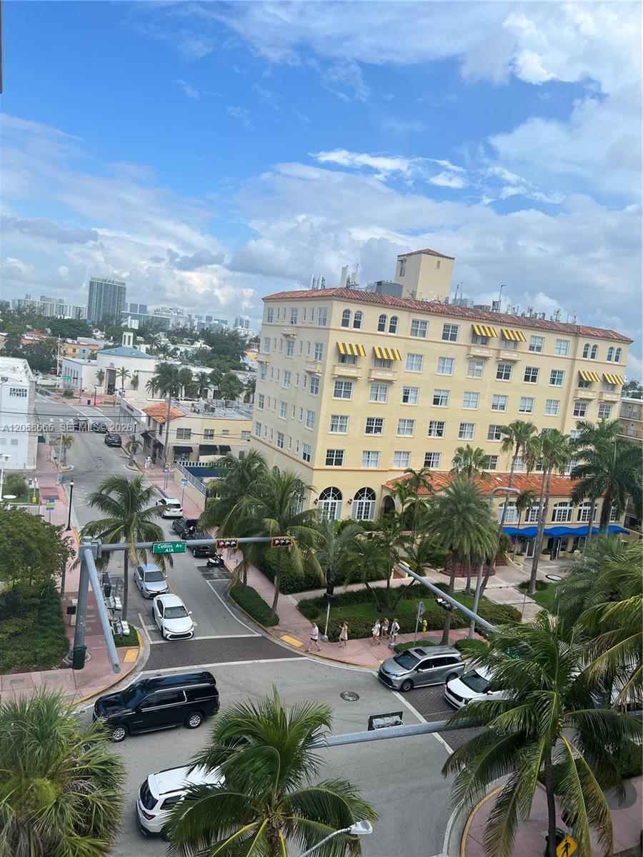 1255 Collins Ave # 705