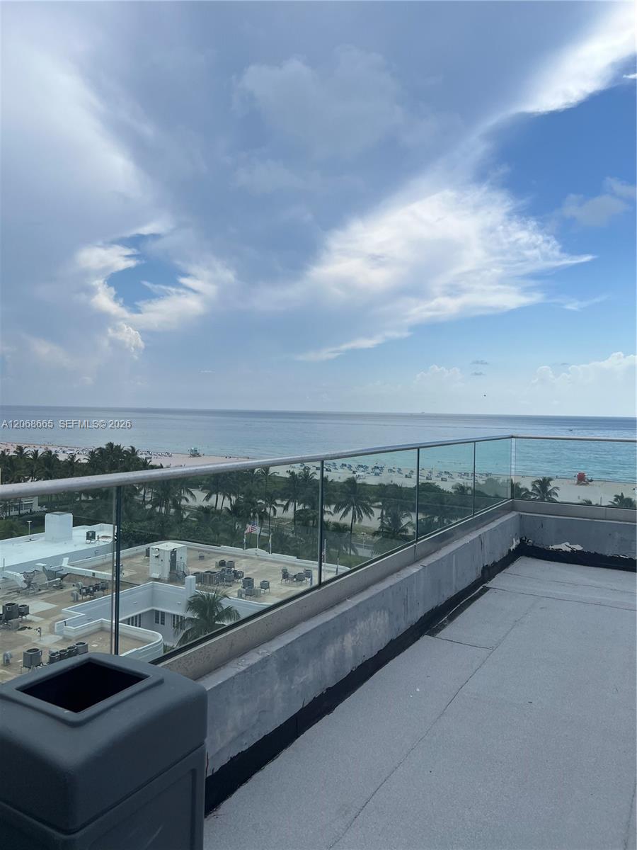 1255 Collins Ave # 705