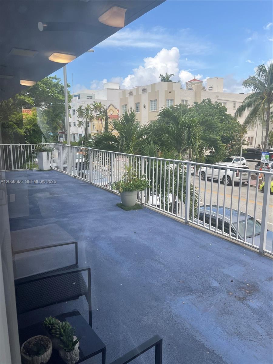 1255 Collins Ave # 705