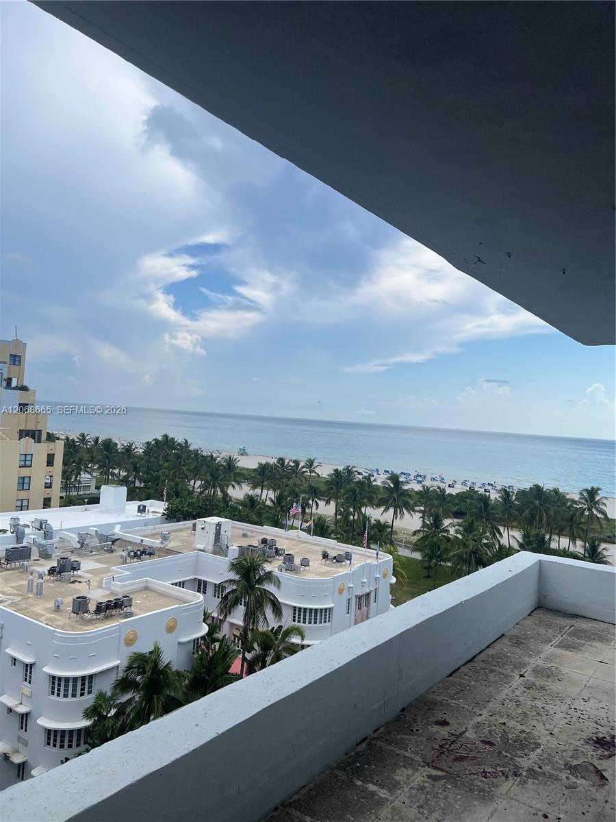 1255 Collins Ave # 705