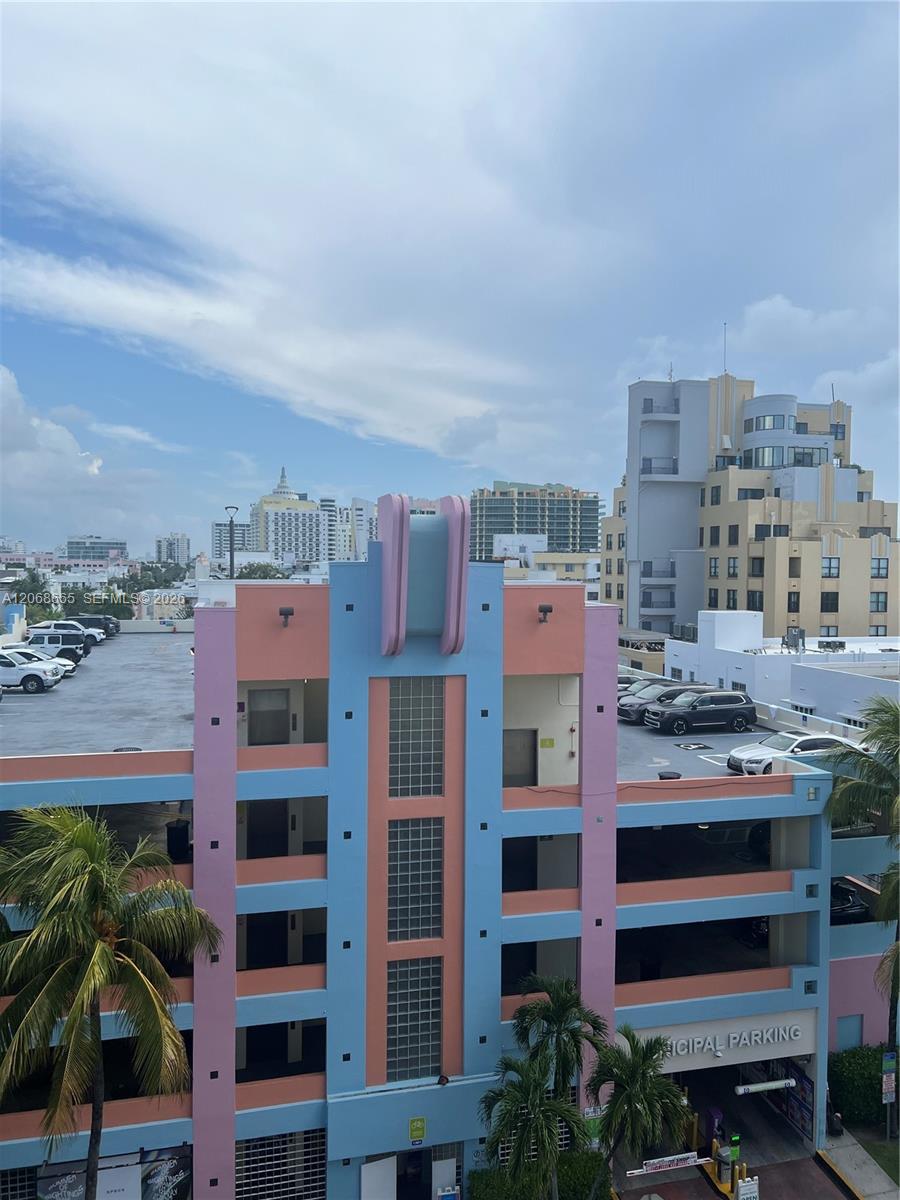 1255 Collins Ave # 705