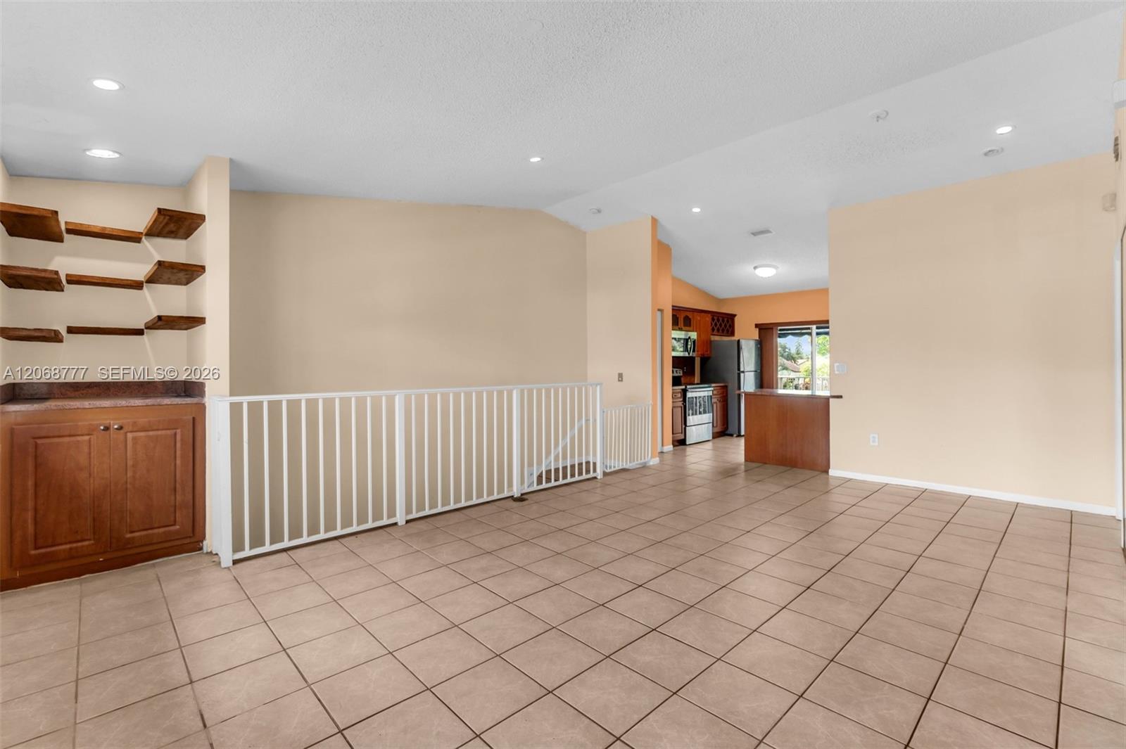 7070 NW 173rd Dr # 304