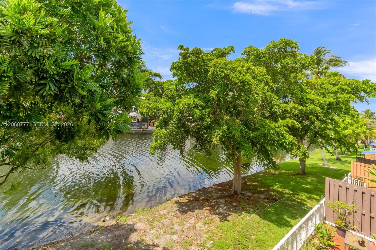 7070 NW 173rd Dr # 304
