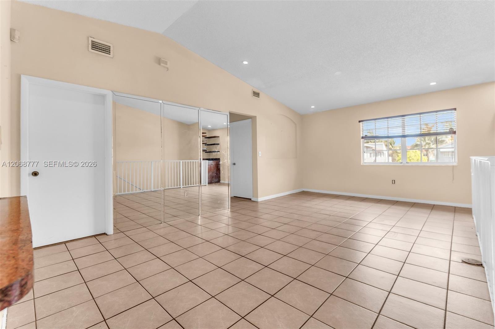 7070 NW 173rd Dr # 304
