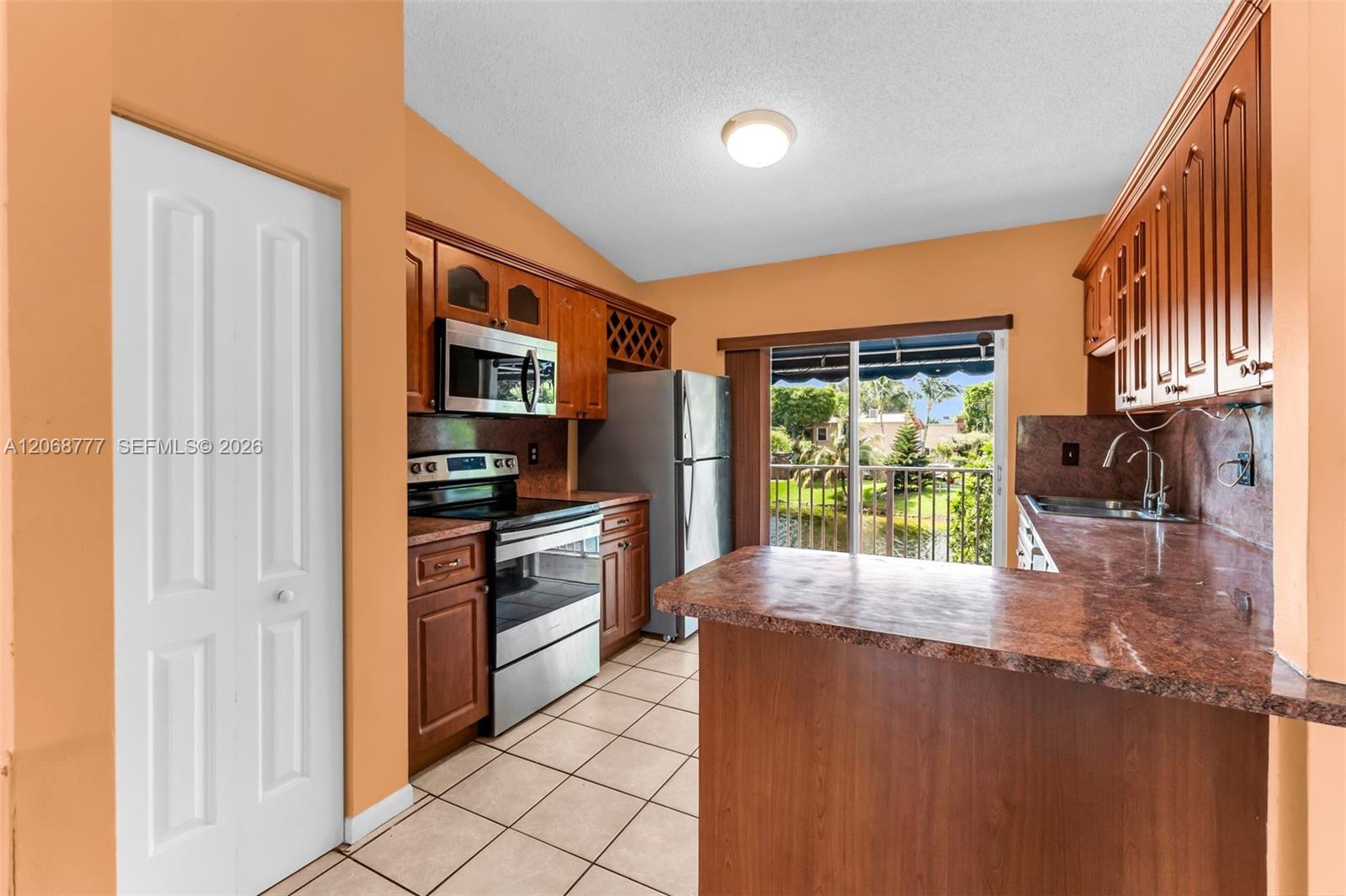 7070 NW 173rd Dr # 304