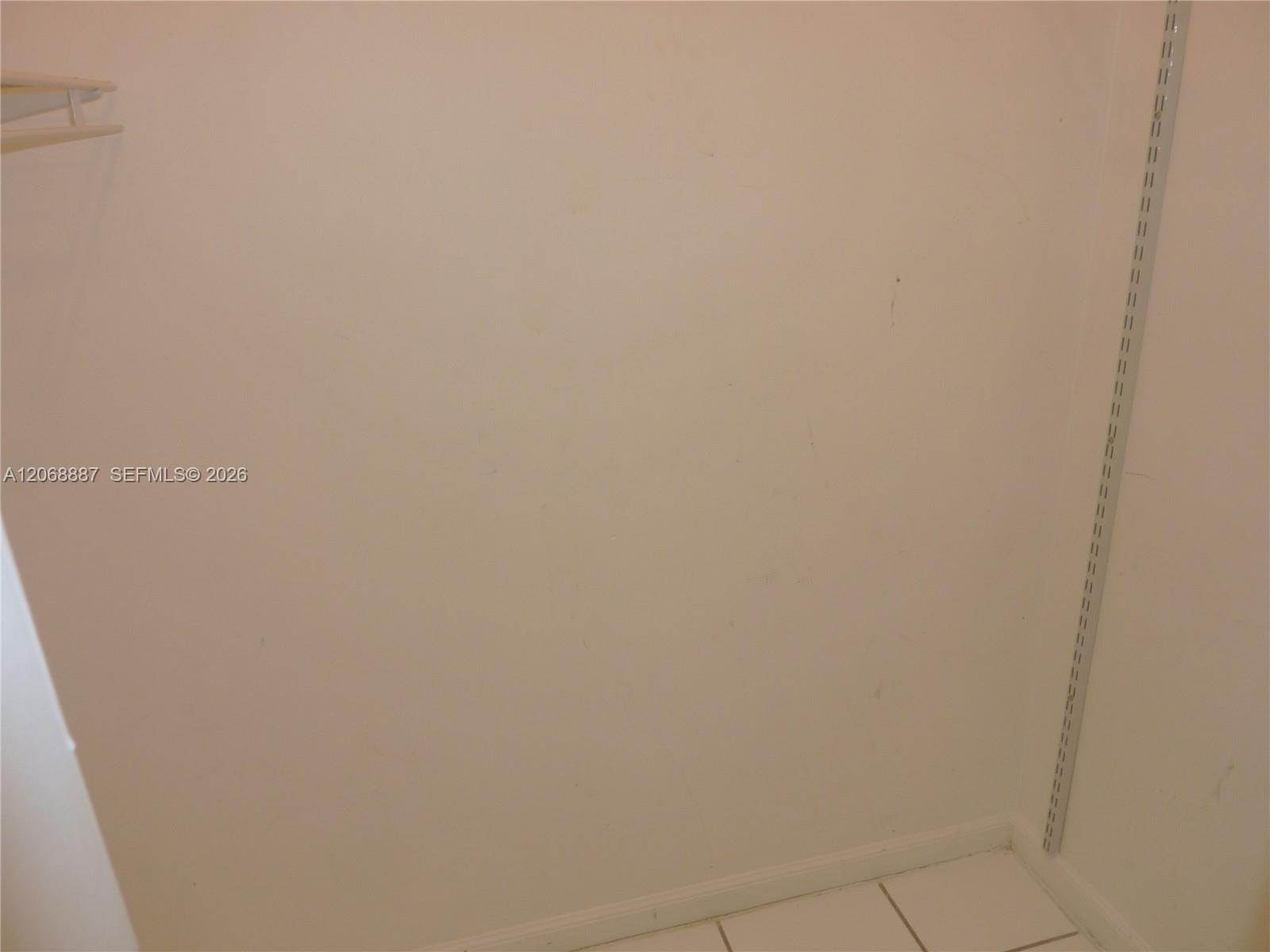 180 Cypress Club Dr # 811