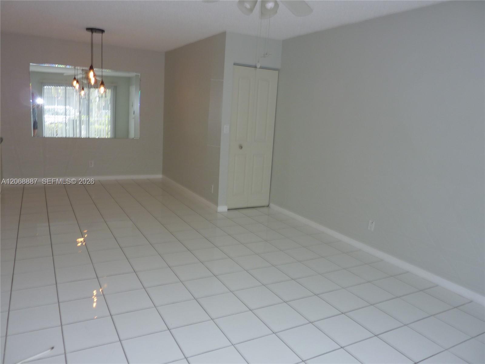 180 Cypress Club Dr # 811