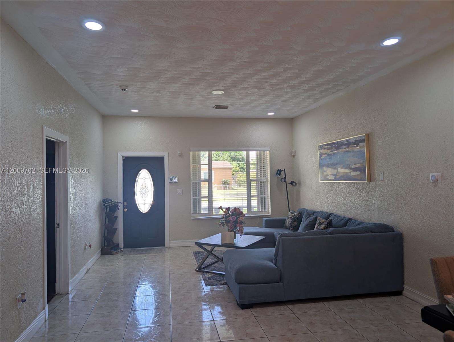 560 NW 184th Ter