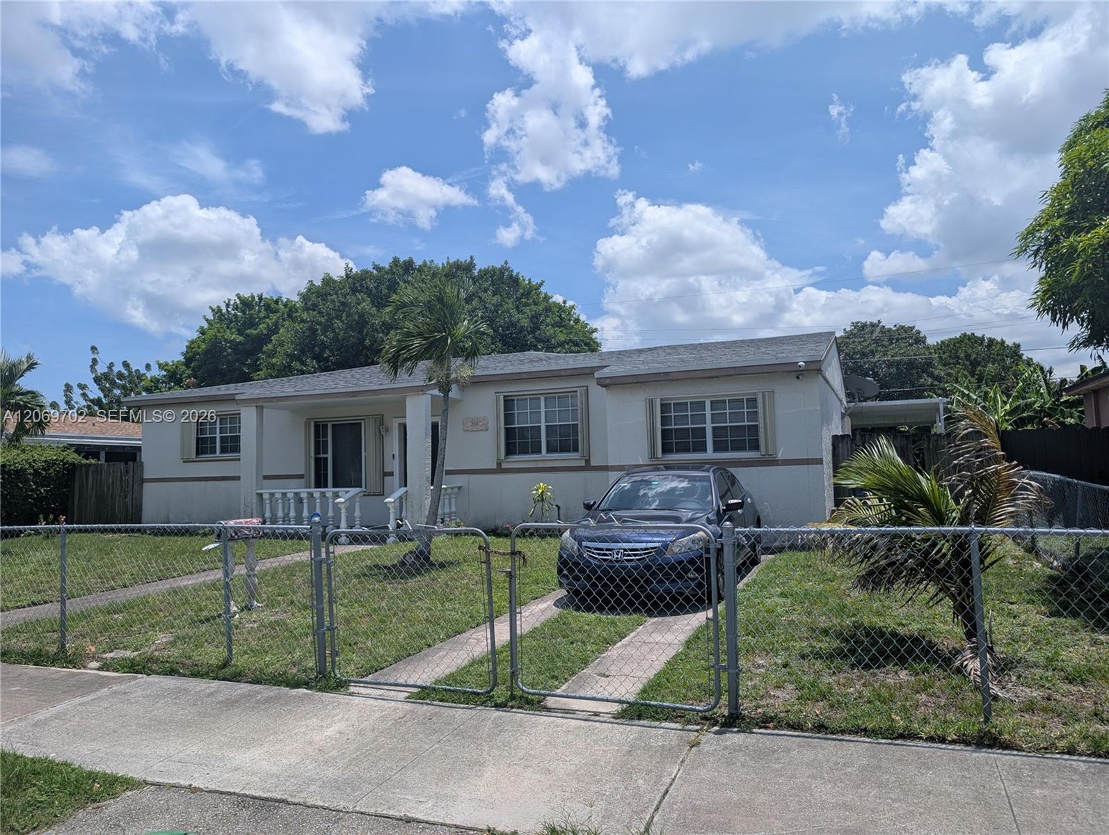 560 NW 184th Ter