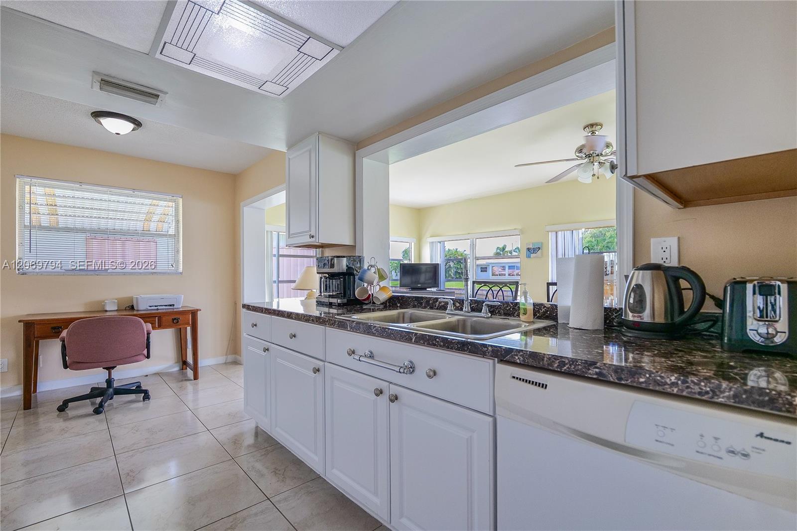 4712 NW 47th Ter