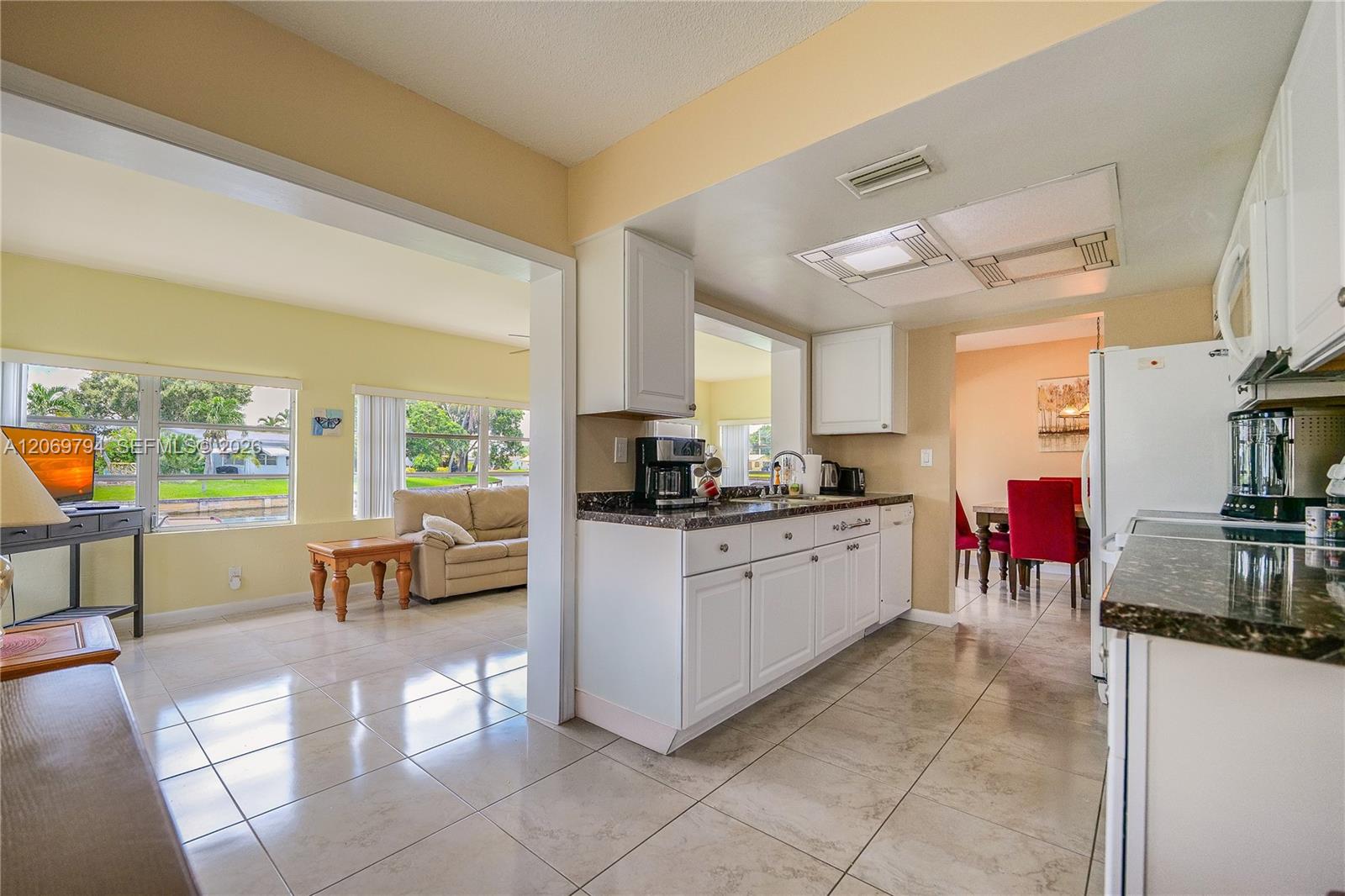 4712 NW 47th Ter