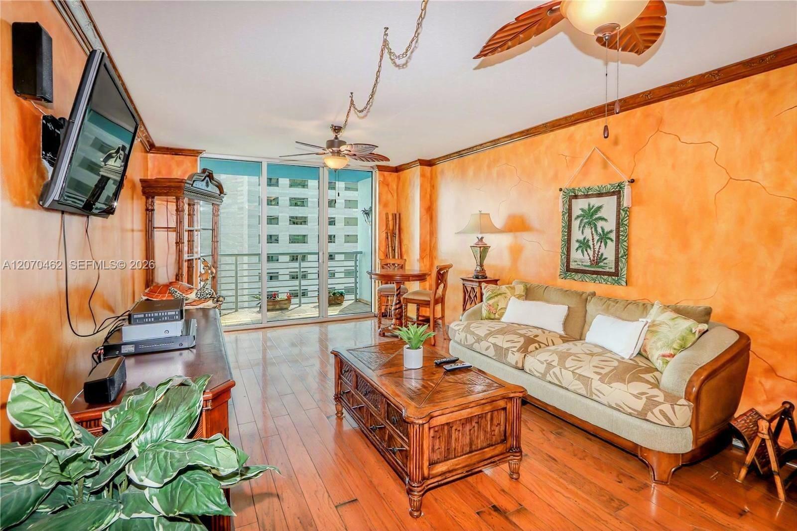 335 S Biscayne Blvd # 1500