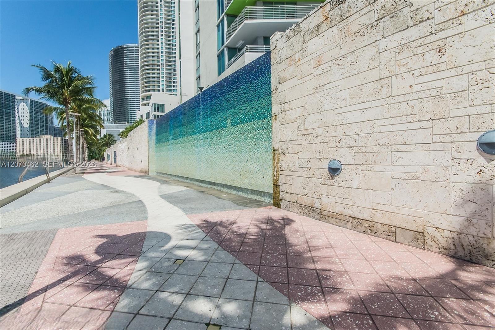 335 S Biscayne Blvd # 1500