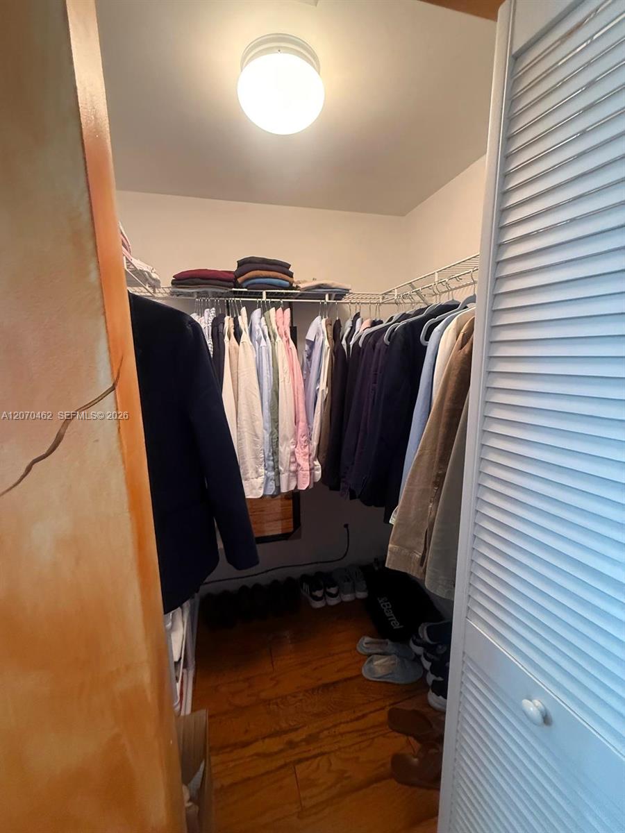 335 S Biscayne Blvd # 1500