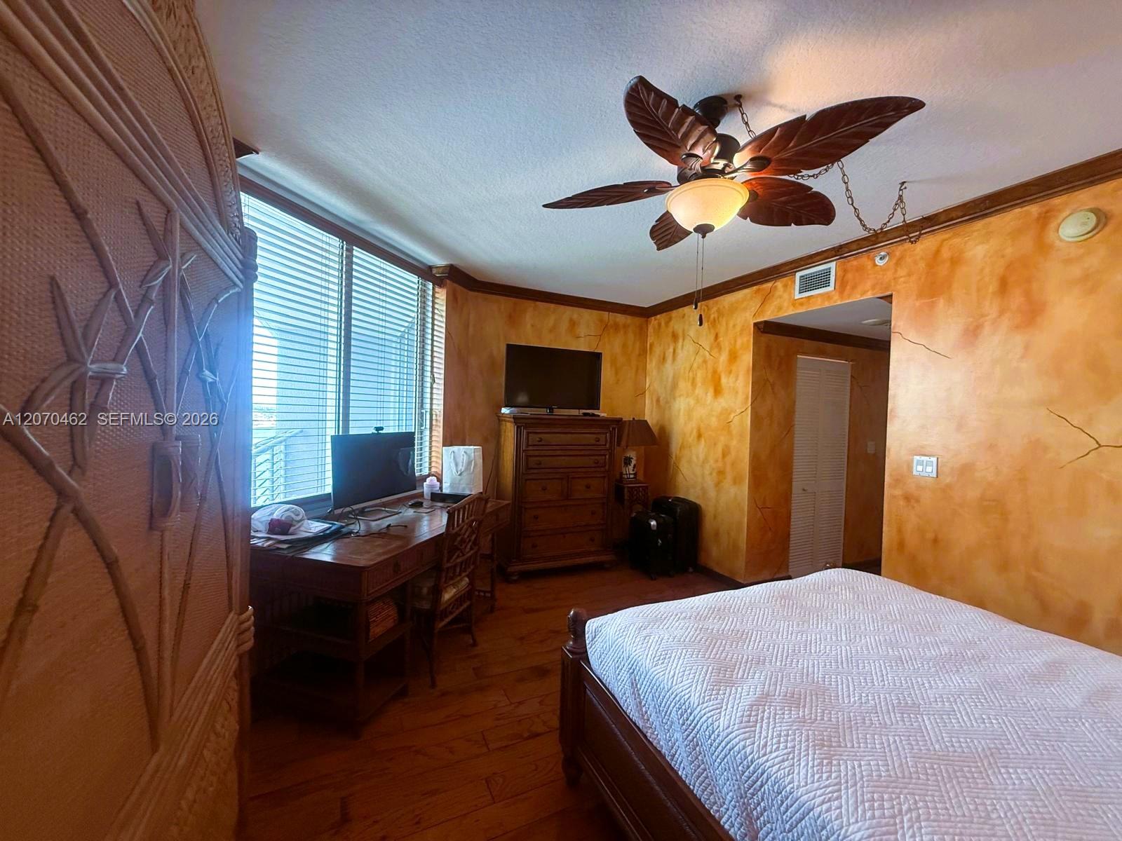335 S Biscayne Blvd # 1500