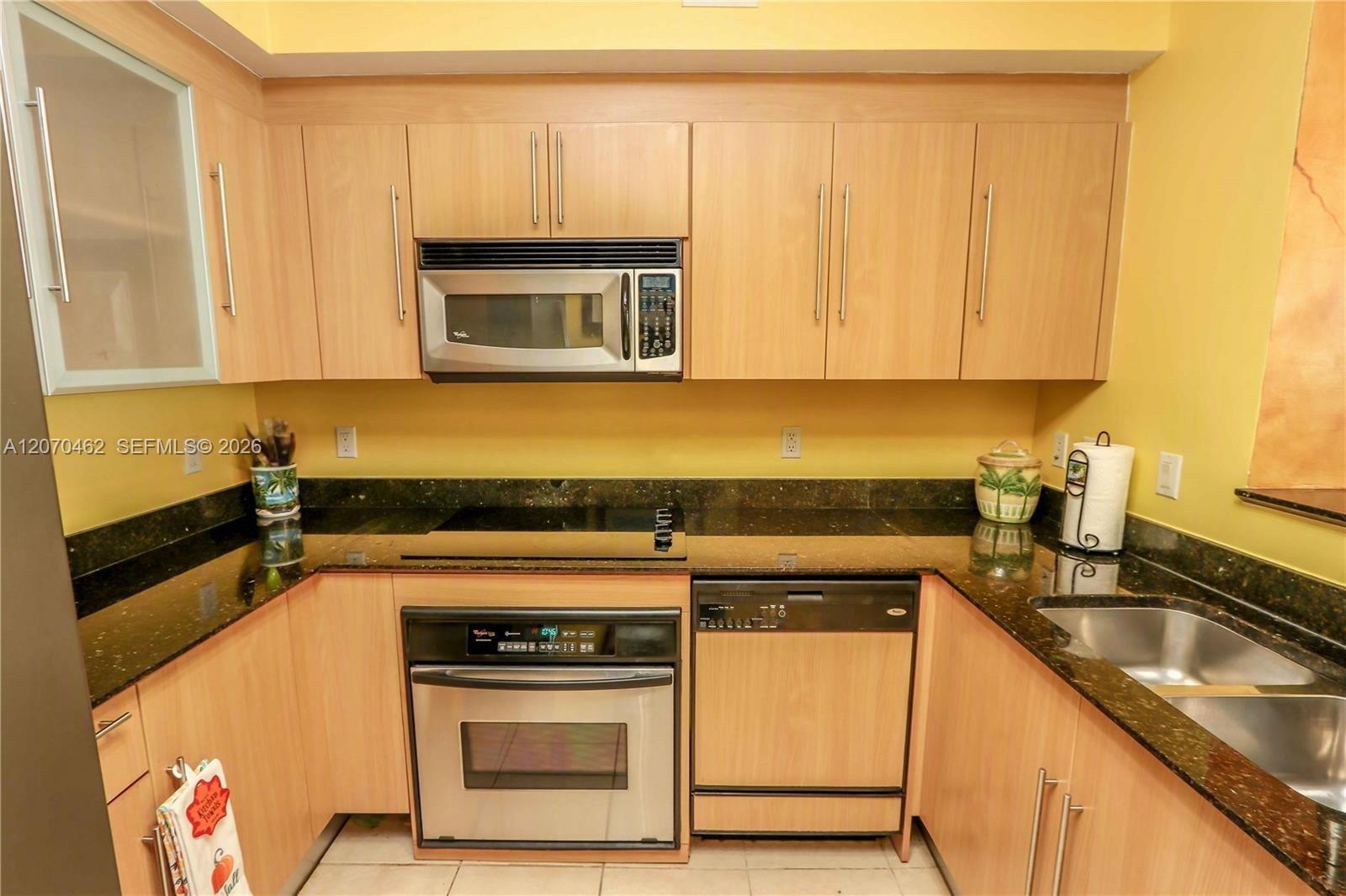 335 S Biscayne Blvd # 1500