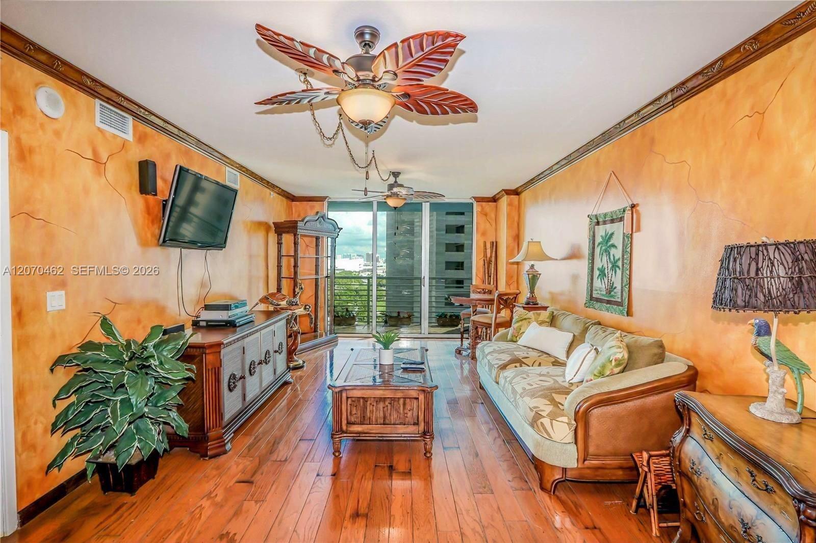335 S Biscayne Blvd # 1500