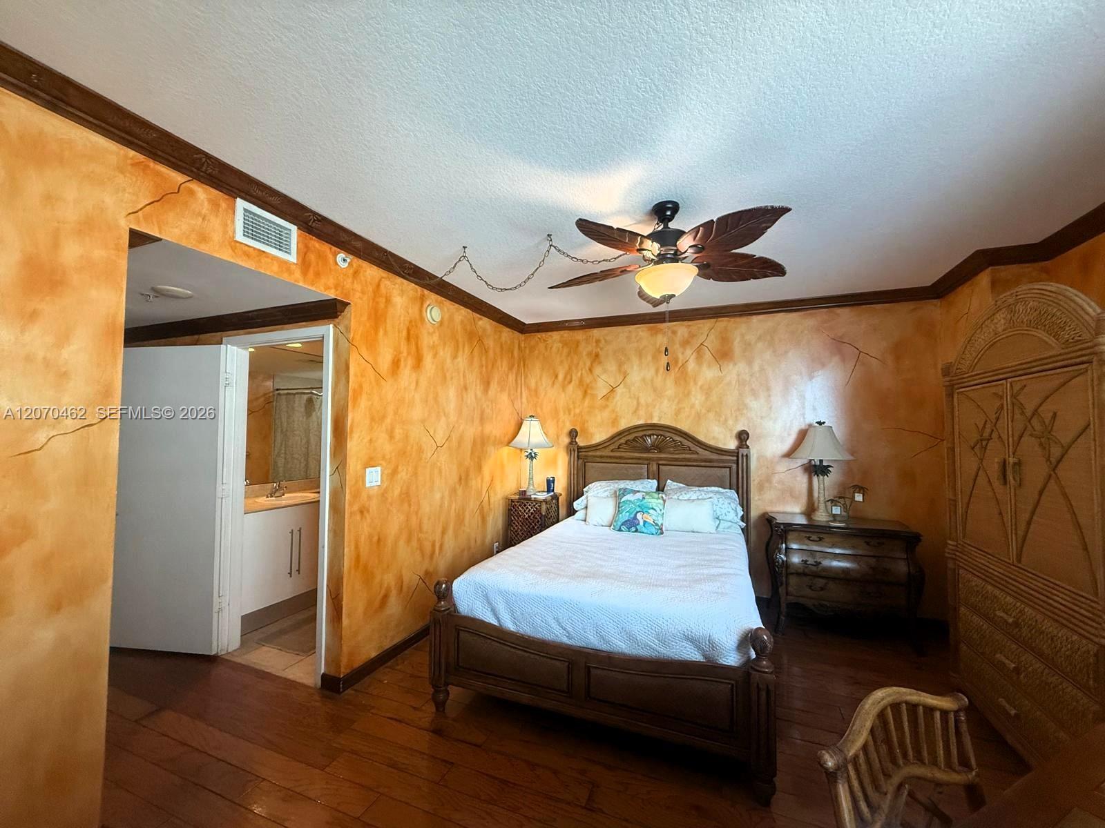 335 S Biscayne Blvd # 1500