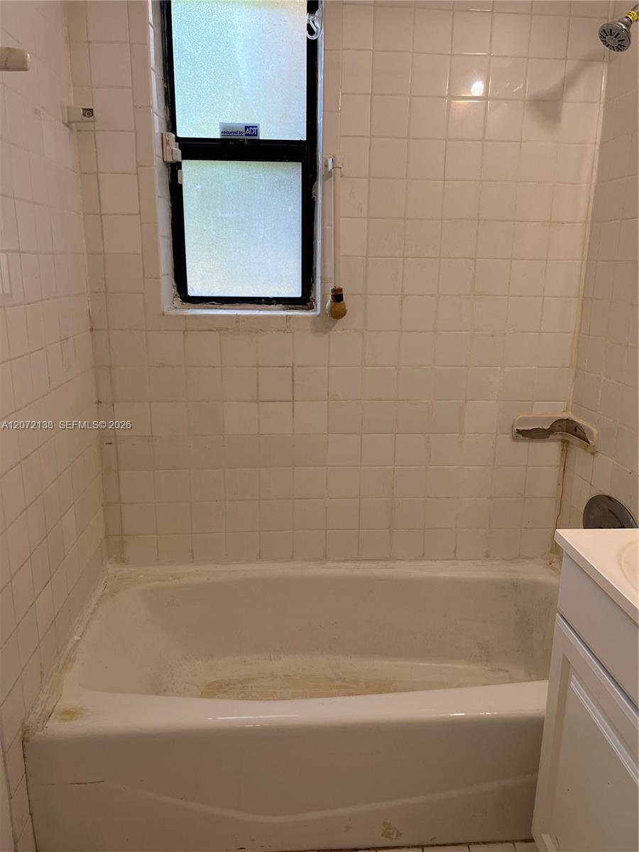 143 SW 22nd Ter