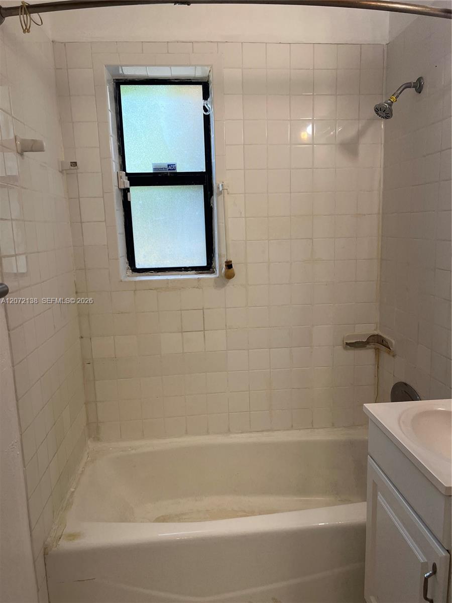 143 SW 22nd Ter