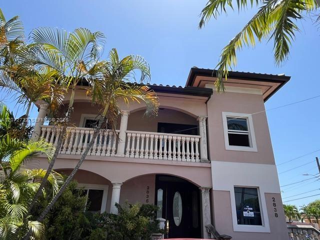 2836 SW 2nd St # 2