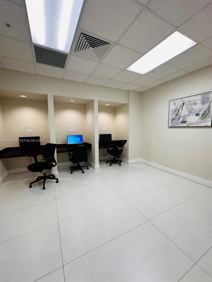 3000 S Ocean Dr # 1218