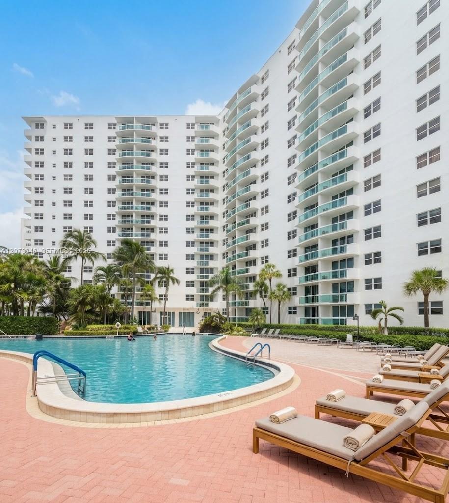 3000 S Ocean Dr # 1218