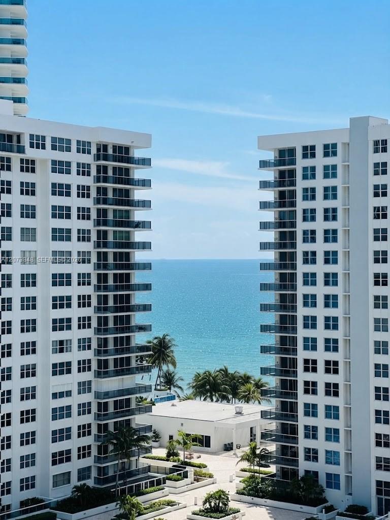 3000 S Ocean Dr # 1218